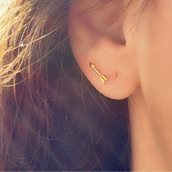 14k Gol Vermeil Arrow Stud Earrings Minimalist Tiny Arrows - Picture 8 of 12